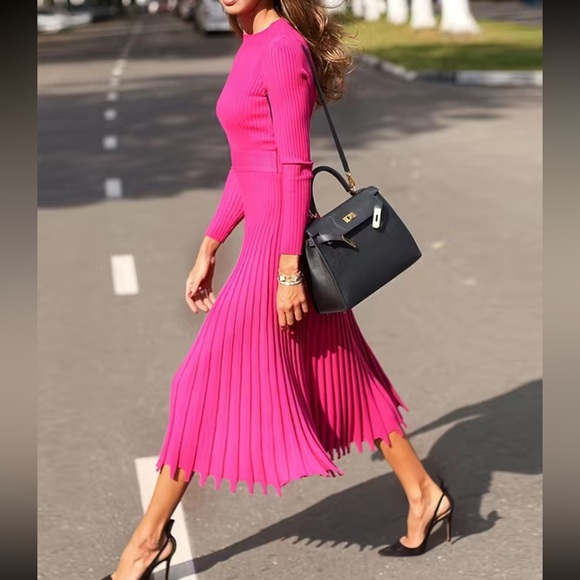 Fall Ribbed Knit Sweater Dress - Picture 5 of 16